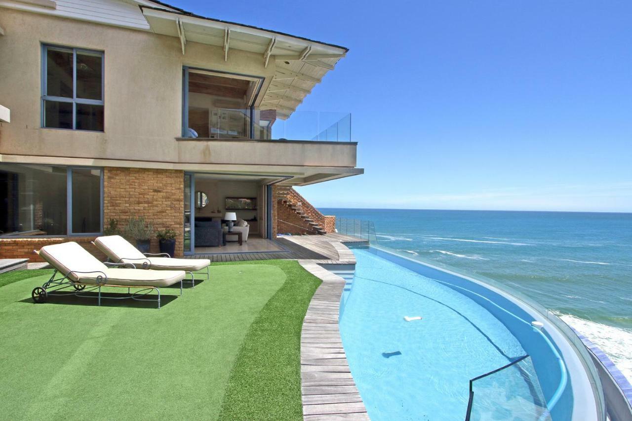 Beach Music Llandudno Exterior photo